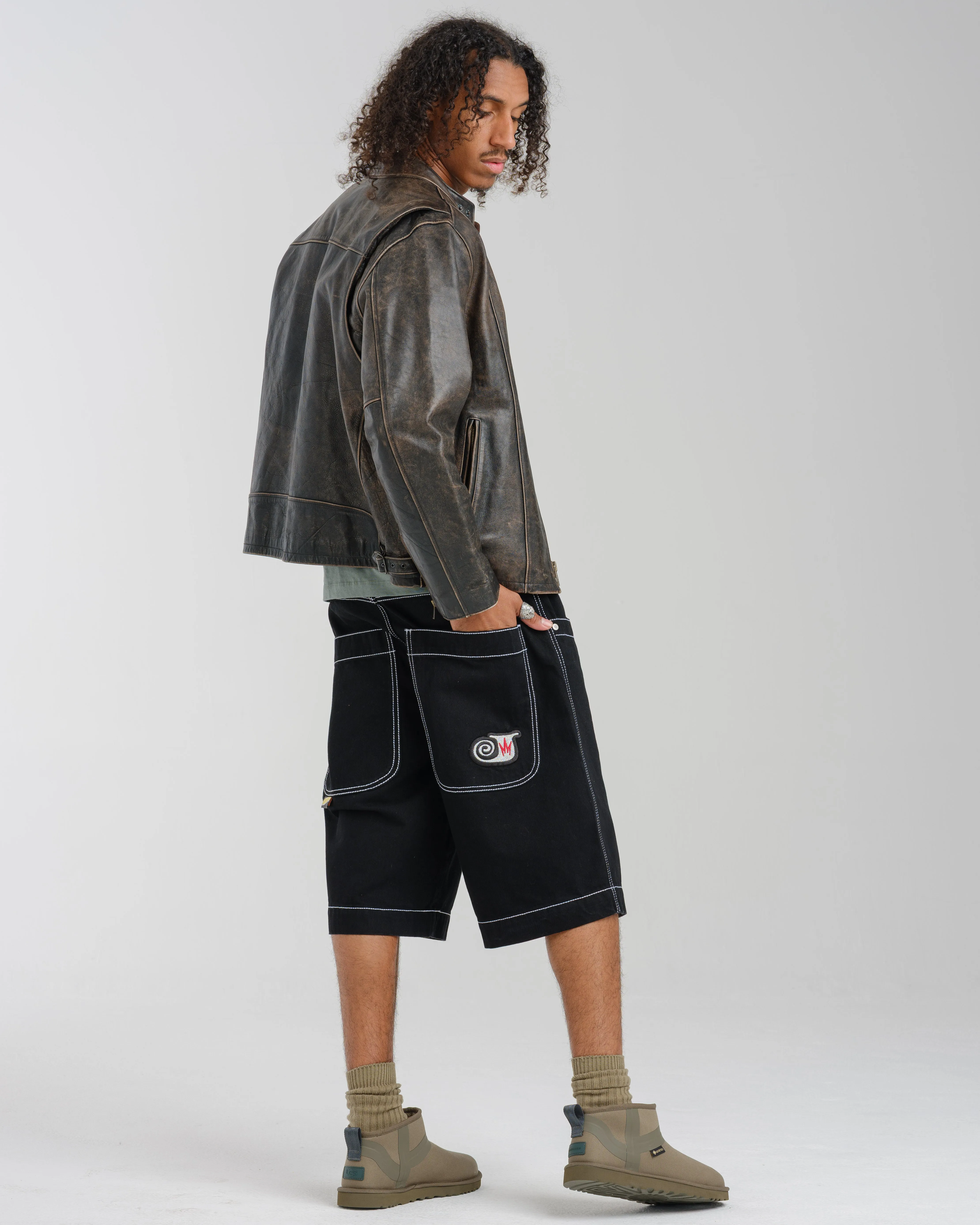 101 Twin Cannon Shorts. 14. Black/Silver J.