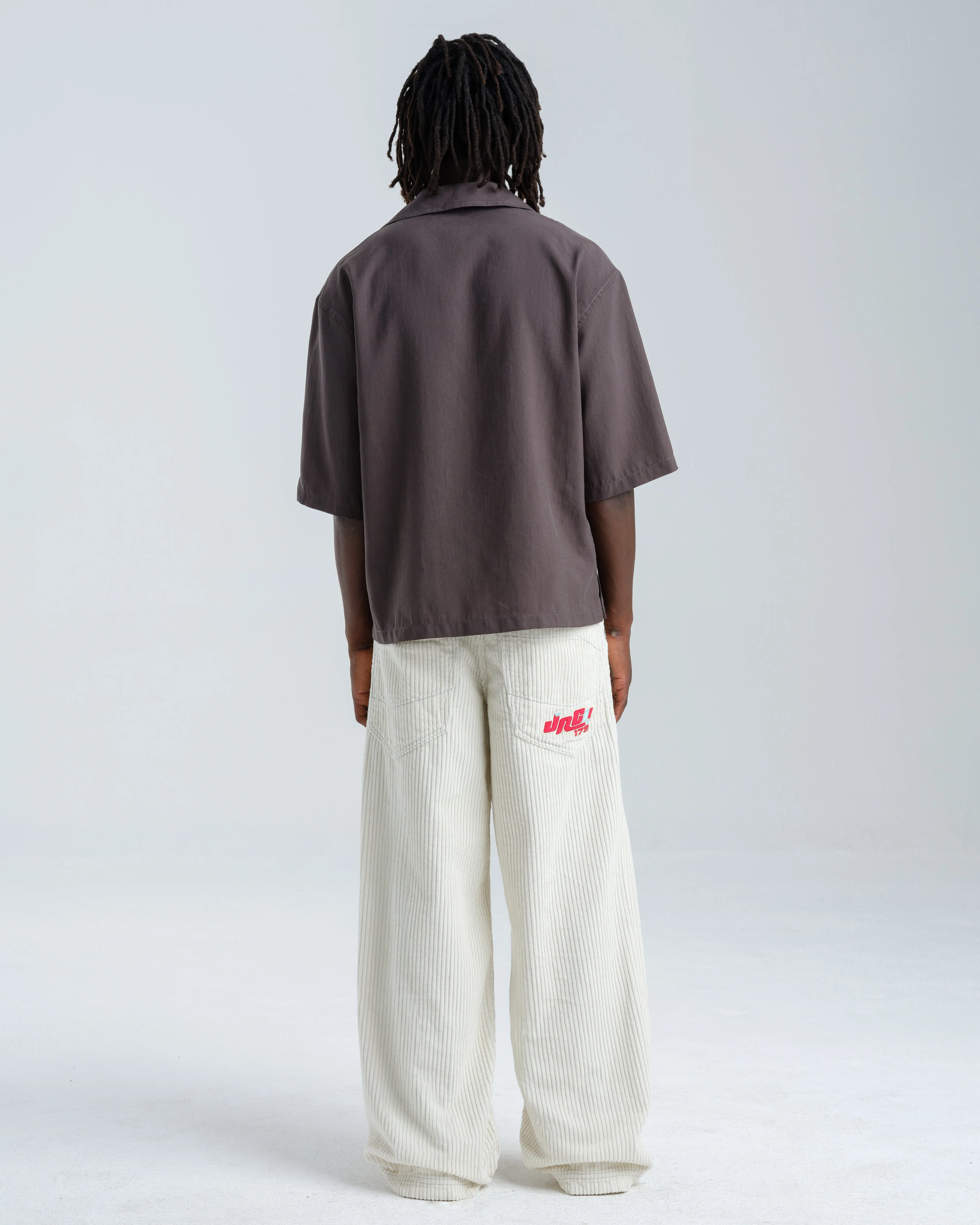 1179 Easy Wide Pipes. 23. 4 Wale Corduroy. Tofu.