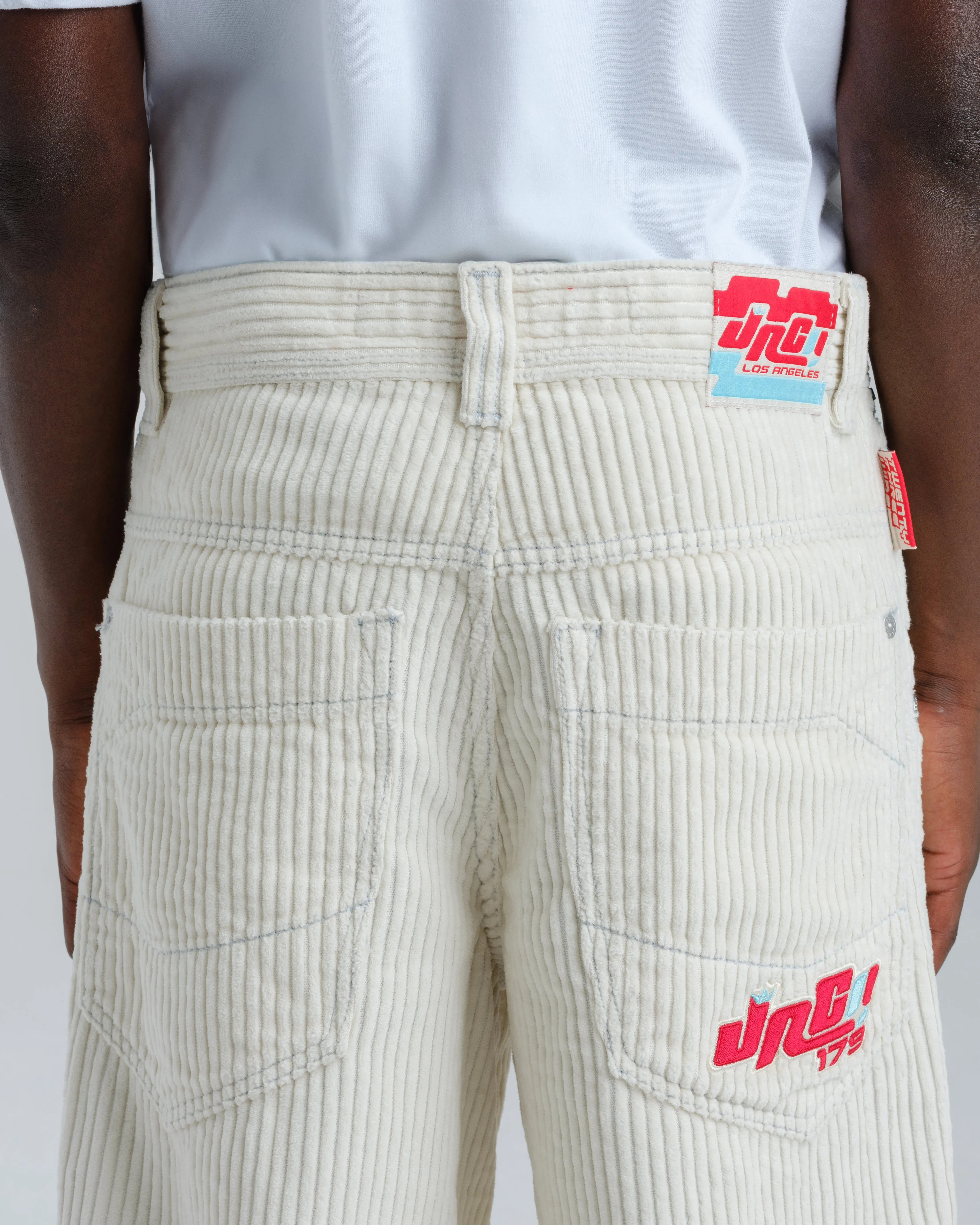 1179 Easy Wide Pipes. 23. 4 Wale Corduroy. Tofu.