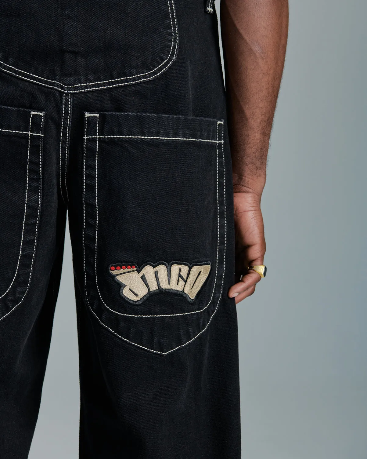 169 Low Down. 20. Jet Black.
