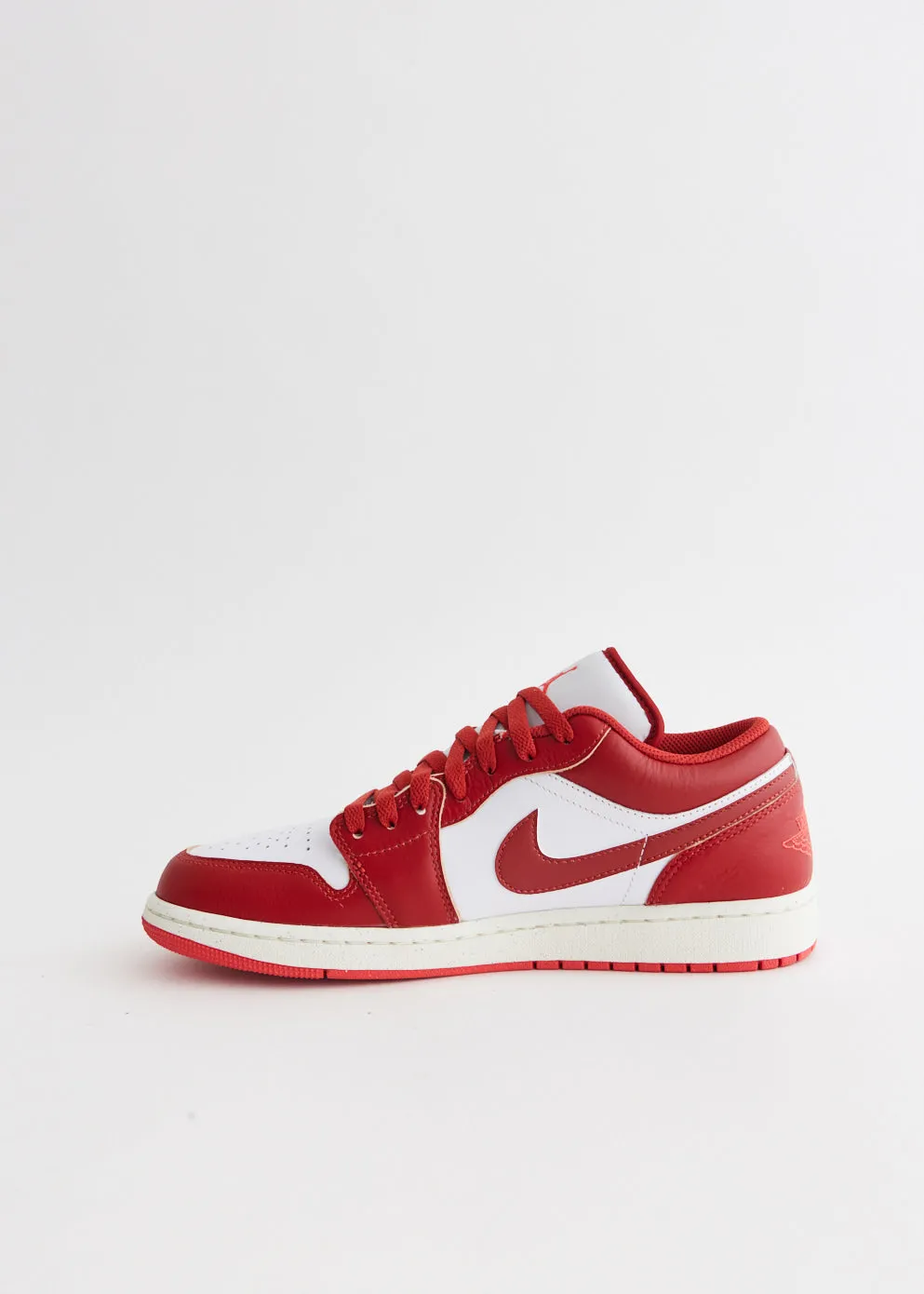 Air Jordan 1 Low 'Dune Red' Sneakers