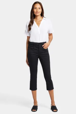 Ami Skinny Capri Jeans In Petite - Black