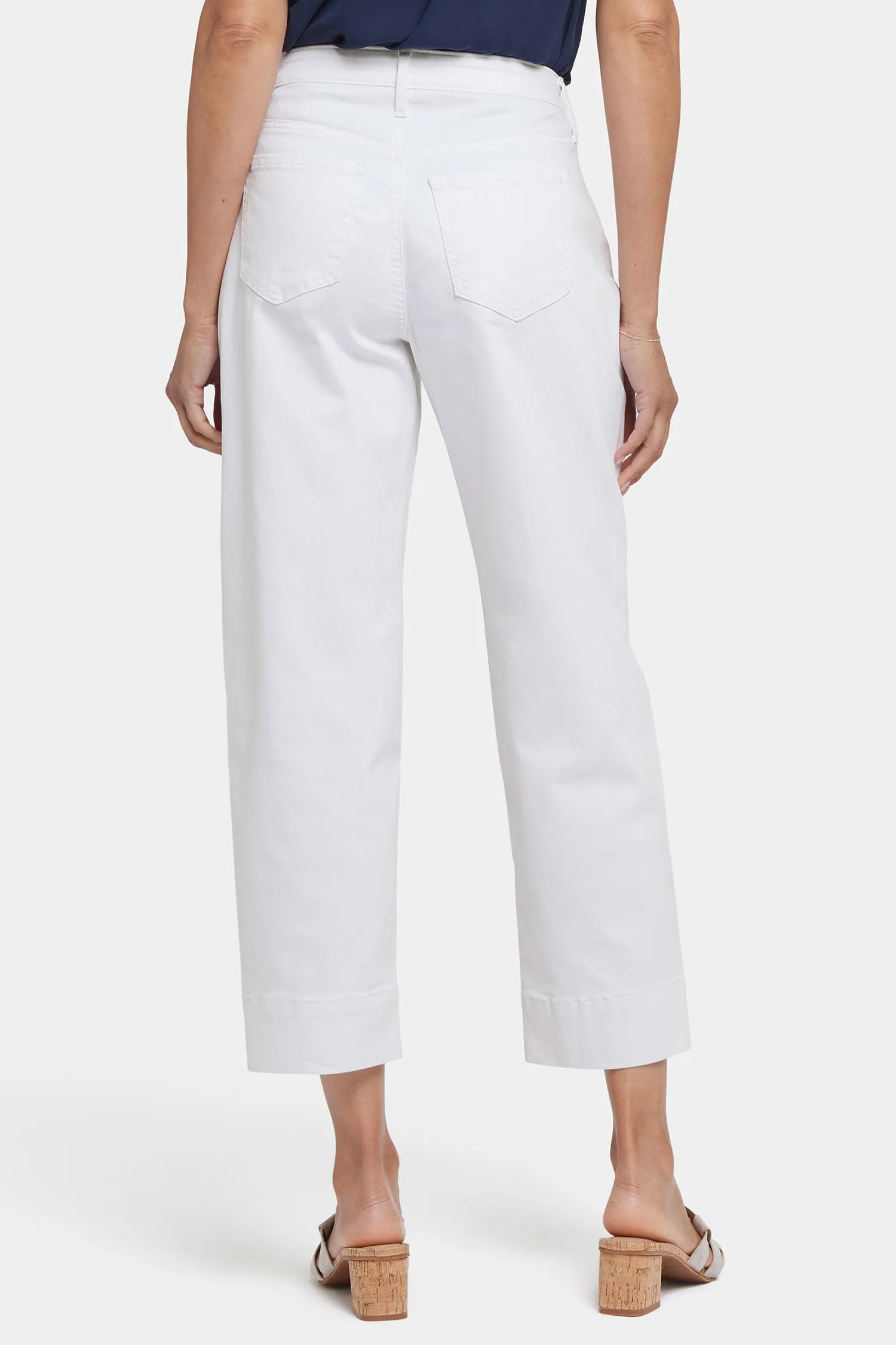 Balloon Ankle Jeans In Petite - Optic White