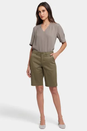 Bermuda Shorts - Bay Leaf