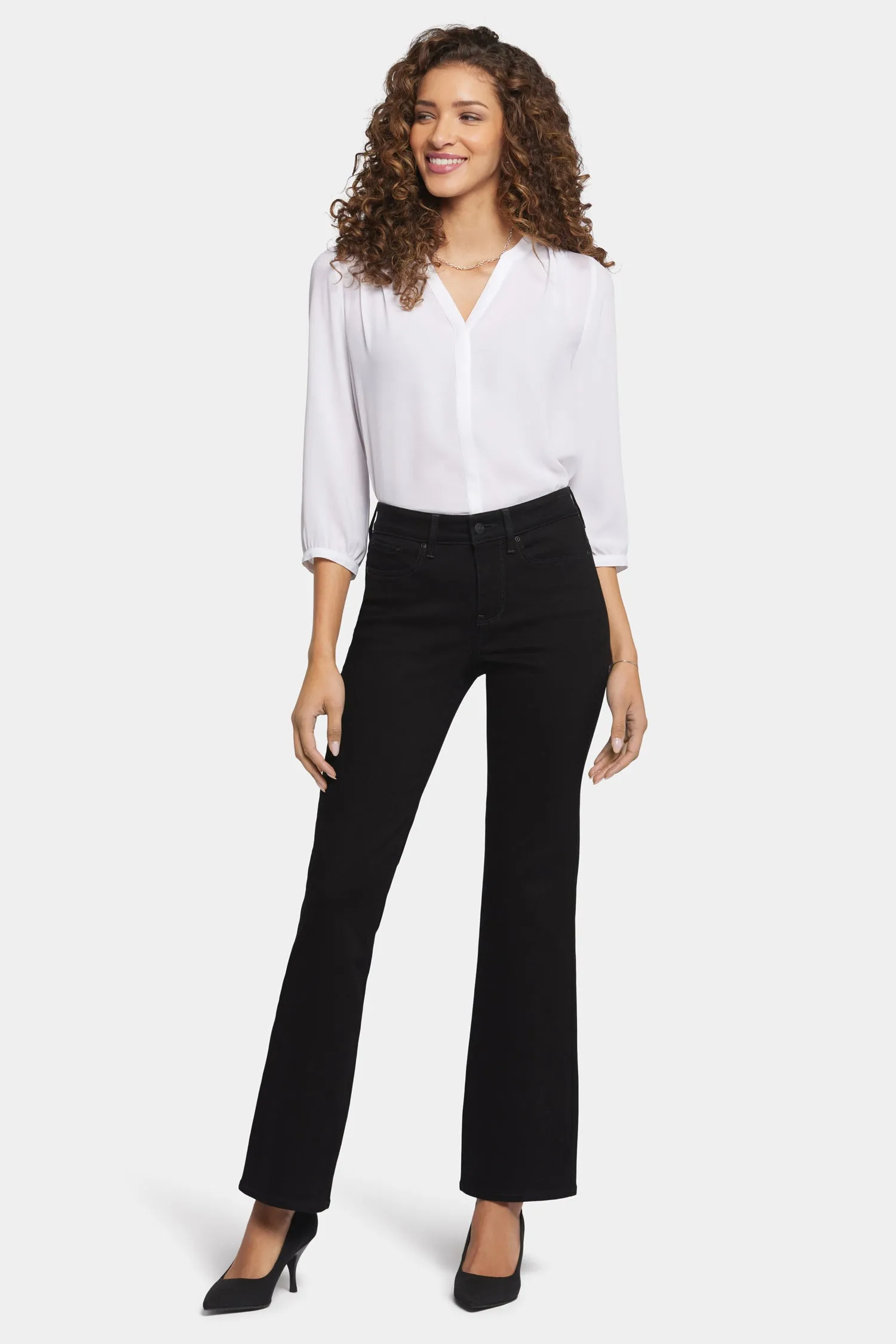 Blake Slim Flared Jeans In Petite - Black