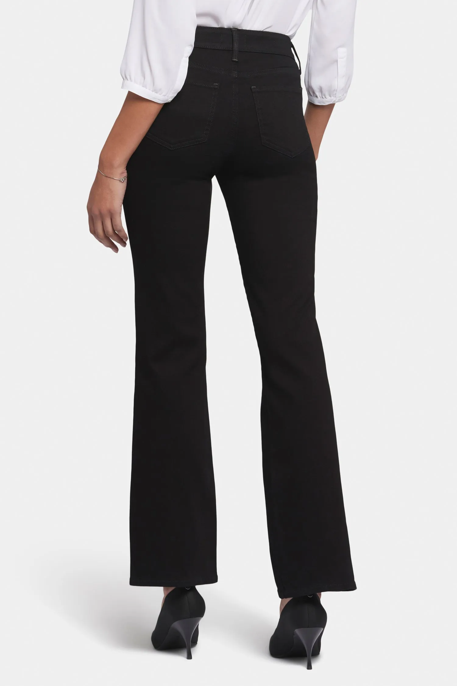 Blake Slim Flared Jeans In Petite - Black