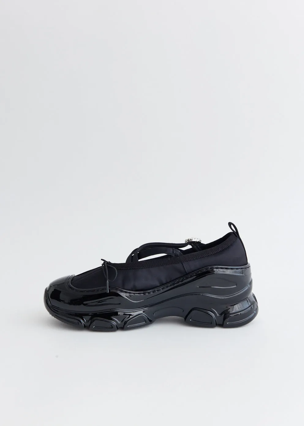 Classic Criss Cross Tracker Ballerinas
