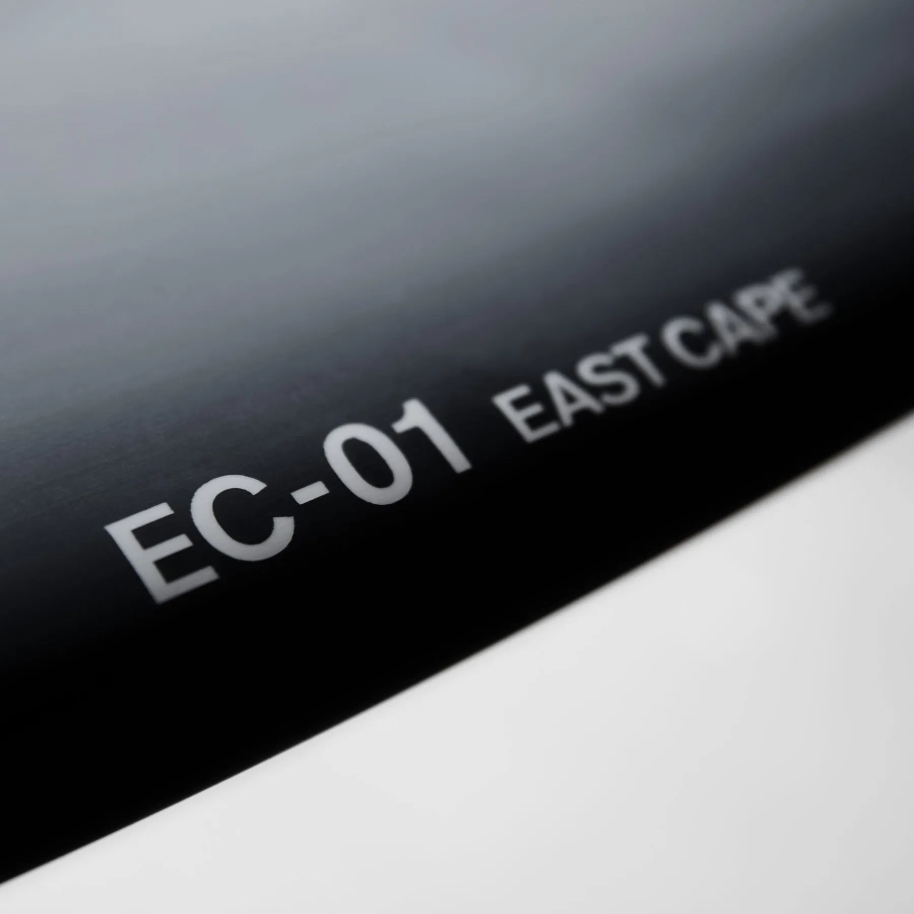 EC01 East Cape Longboard 7'10 - Black