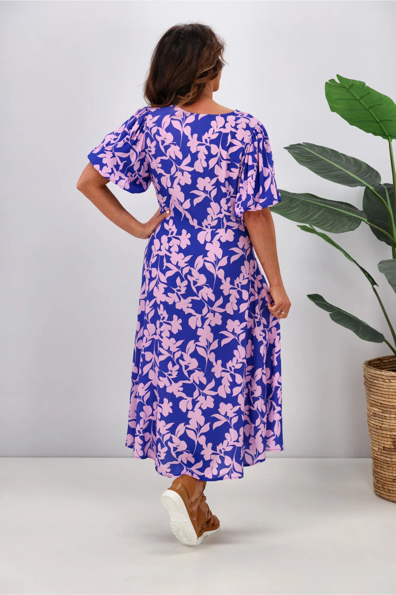 Gloss by Shine On Thora Knot Front Dress Blue Pink Leaf Print