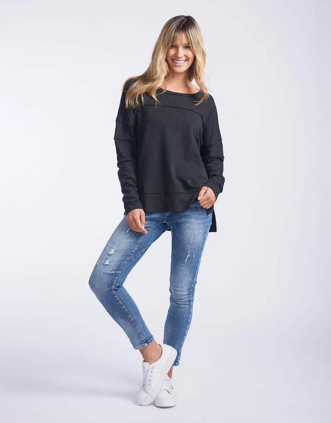 Jayne Throw On Top - Black