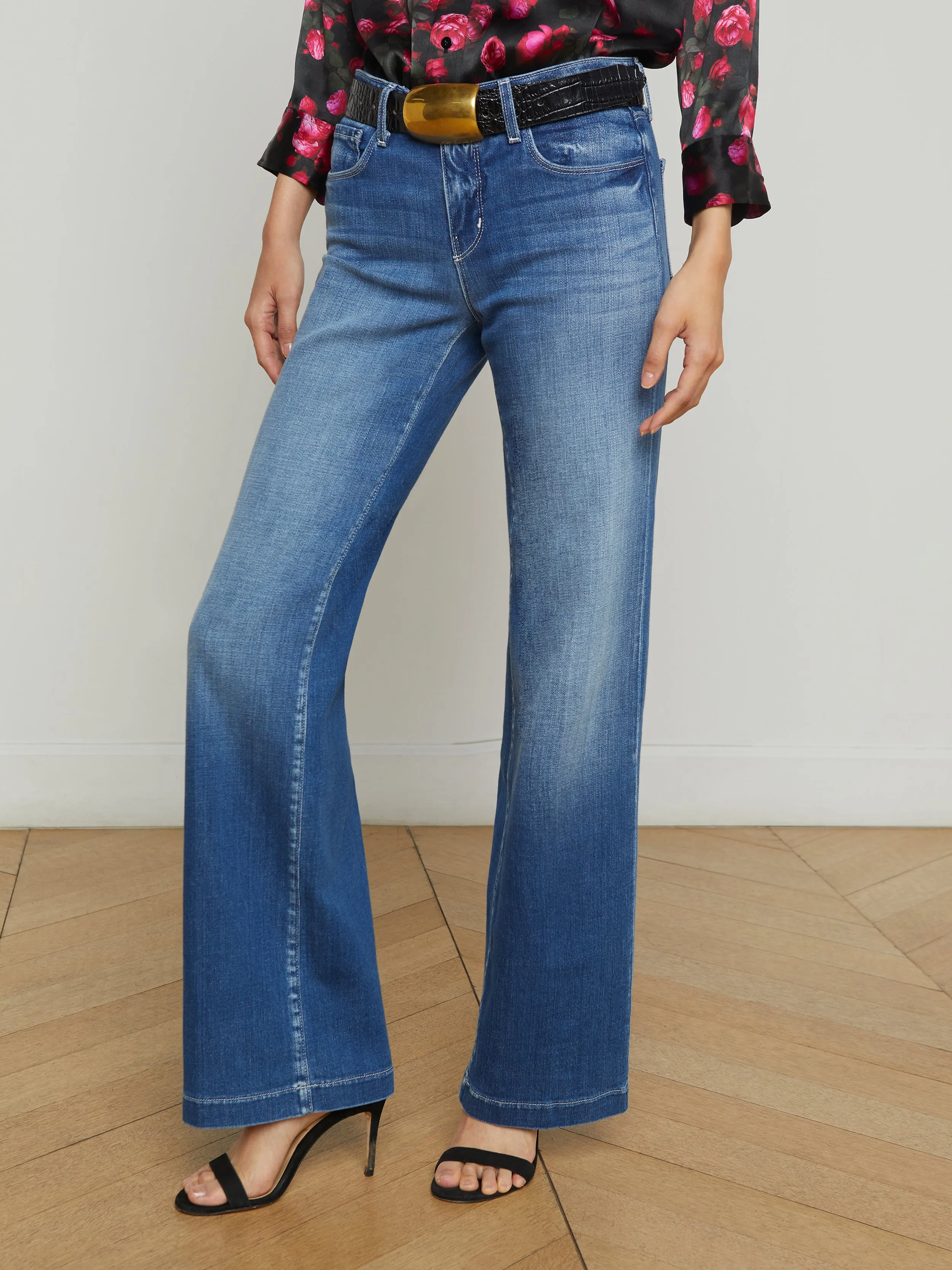 Joanne Low-Rise Wide-Leg Jean