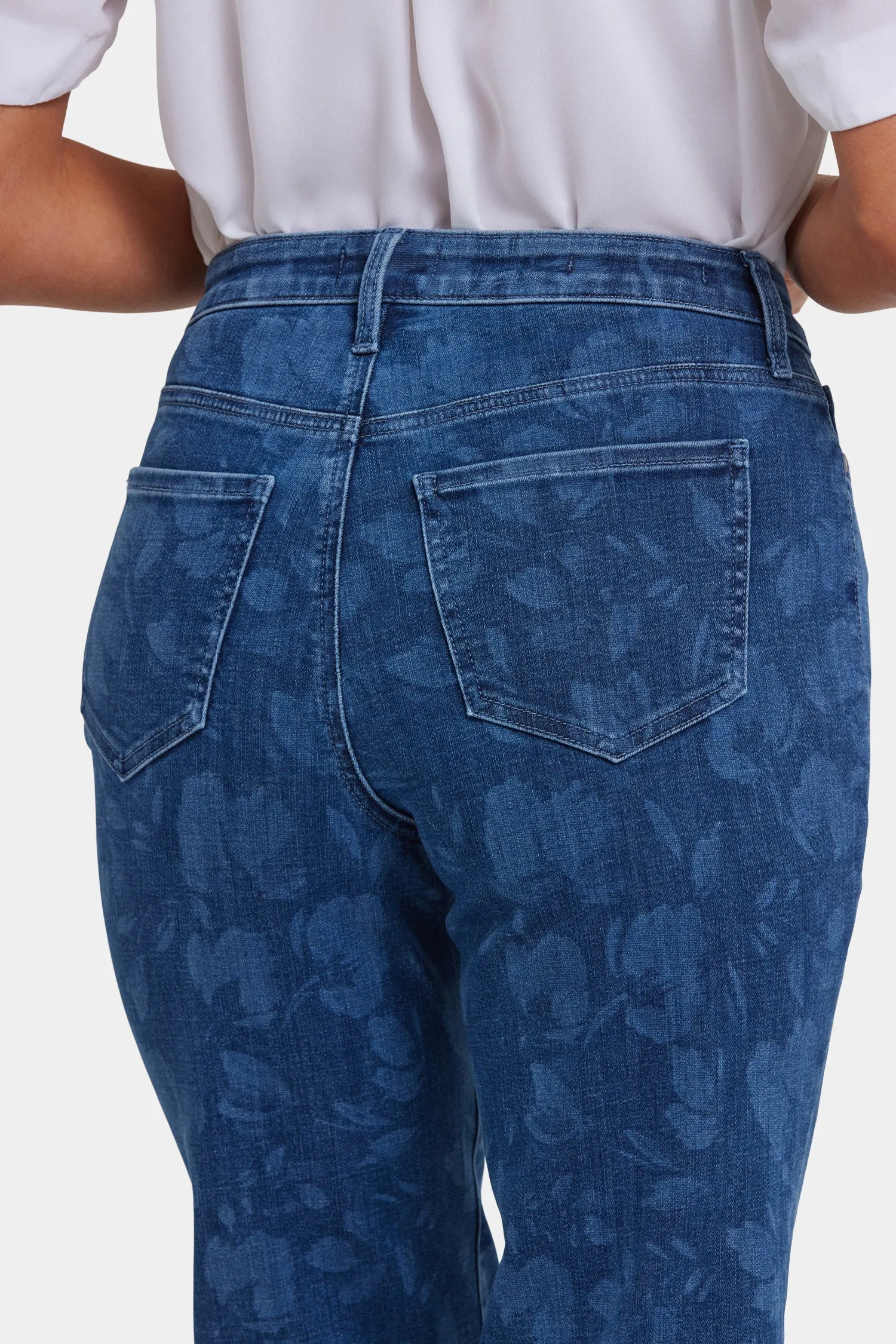Joni Relaxed Capri Jeans - Indigo Bella