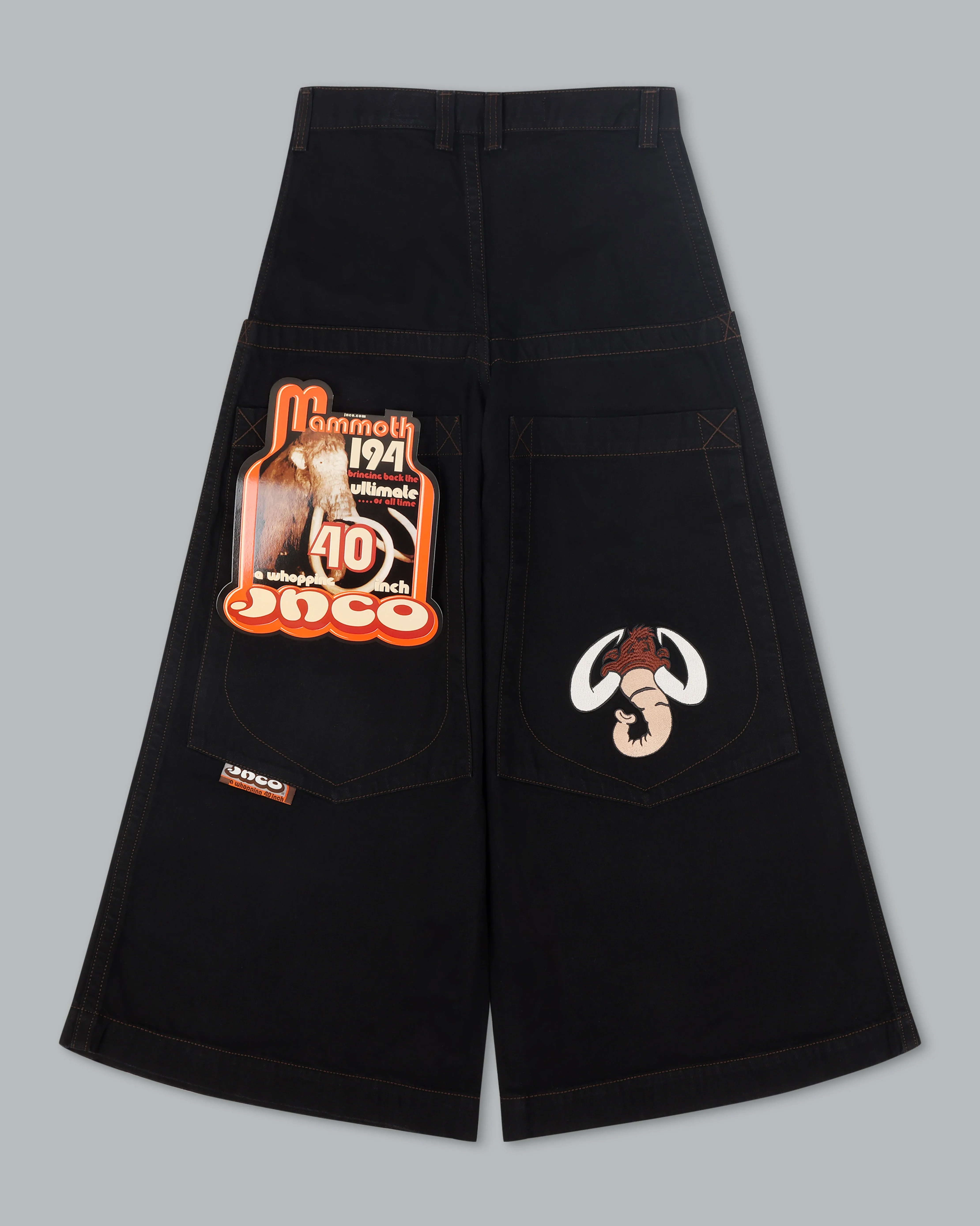 Mammoth. 40. Jet Black.