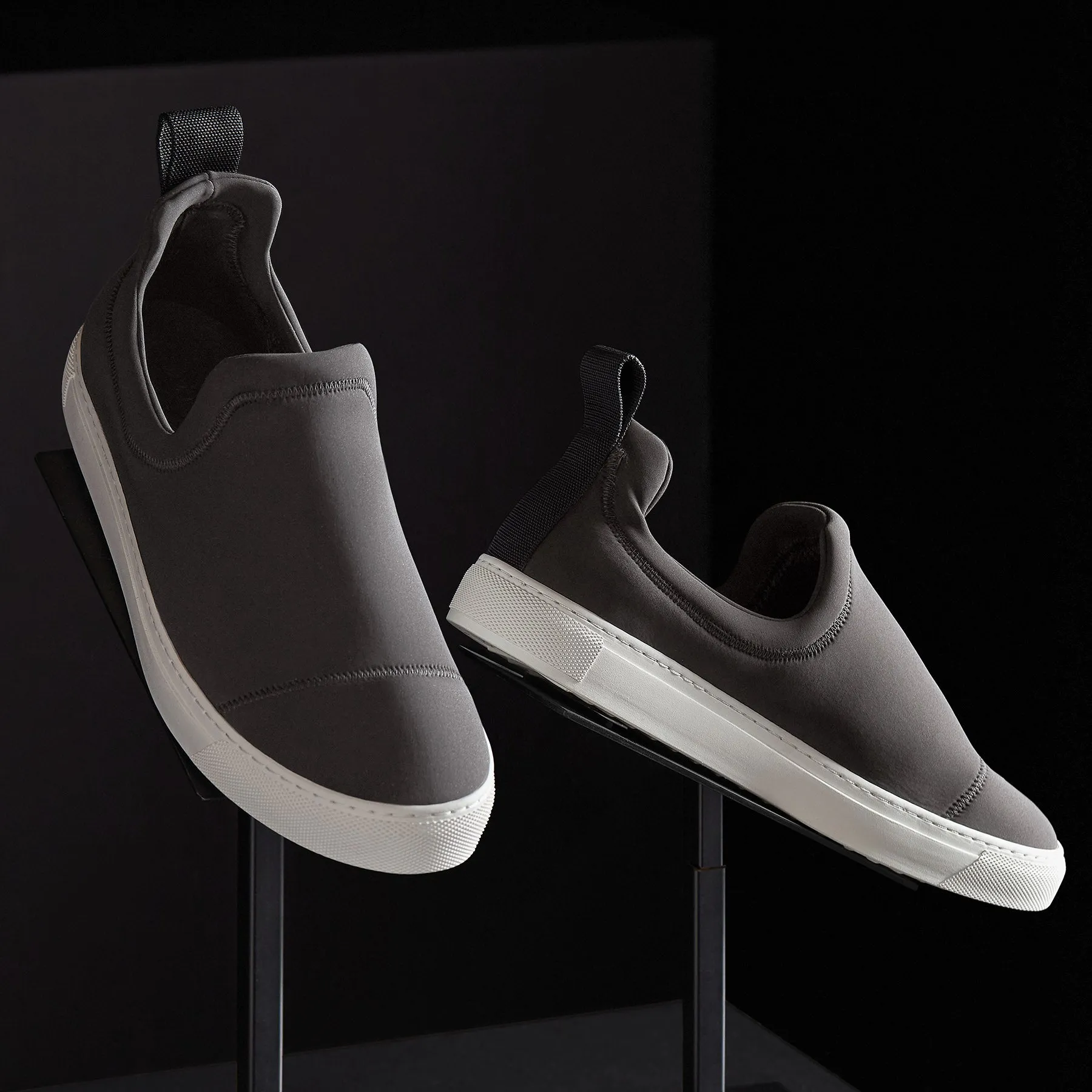 Men's Zuma Scuba Slip On - Carbon Grey