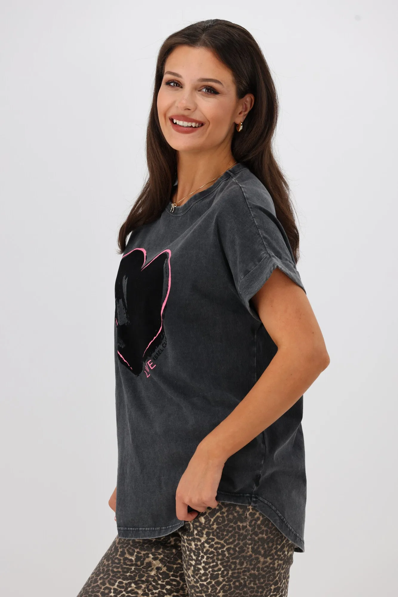 Rebel Club Heart Crush Capsleeve Tee Acid Black