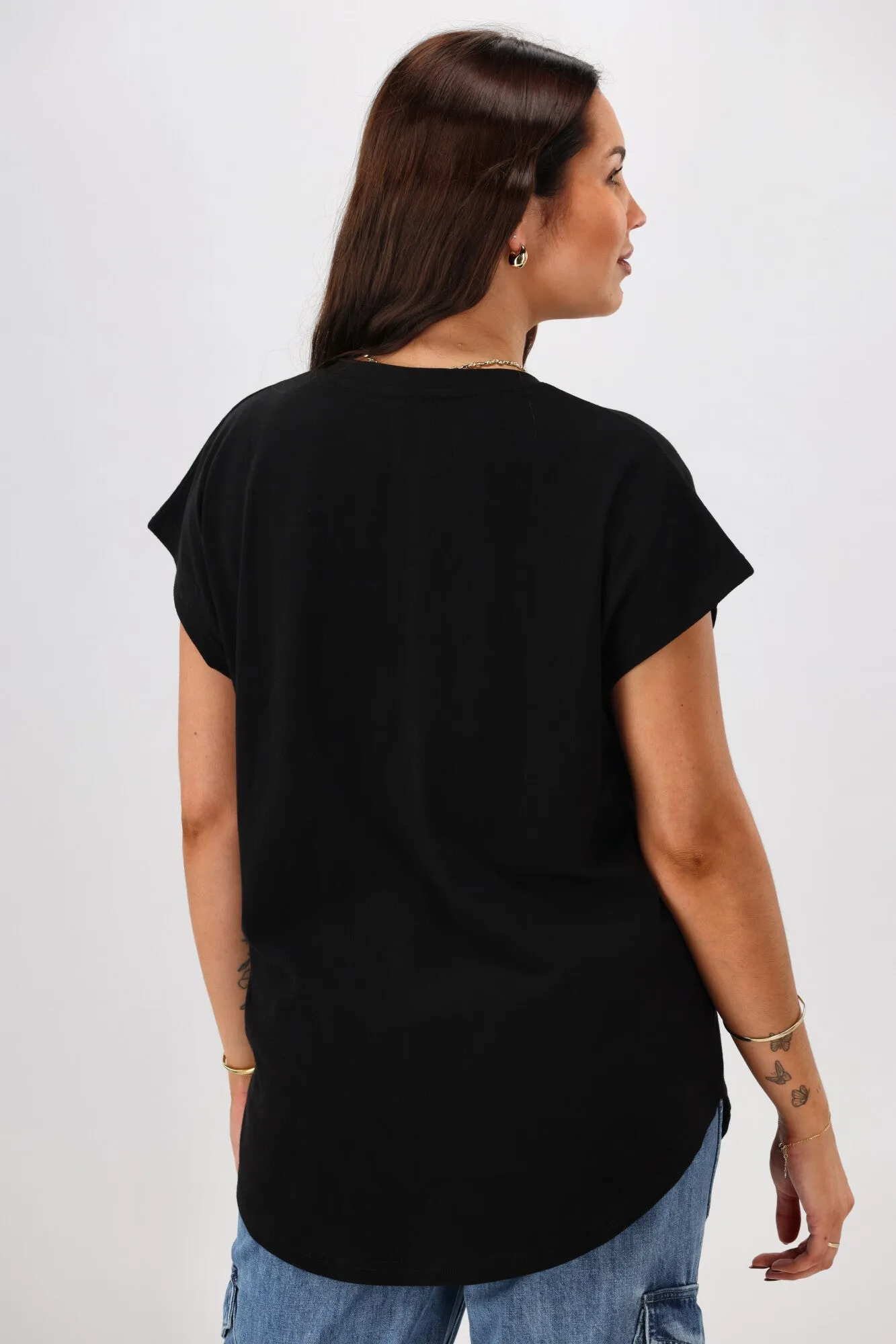 Rebel Club Heartbeat V Tee Black Pre-Order Due Late May
