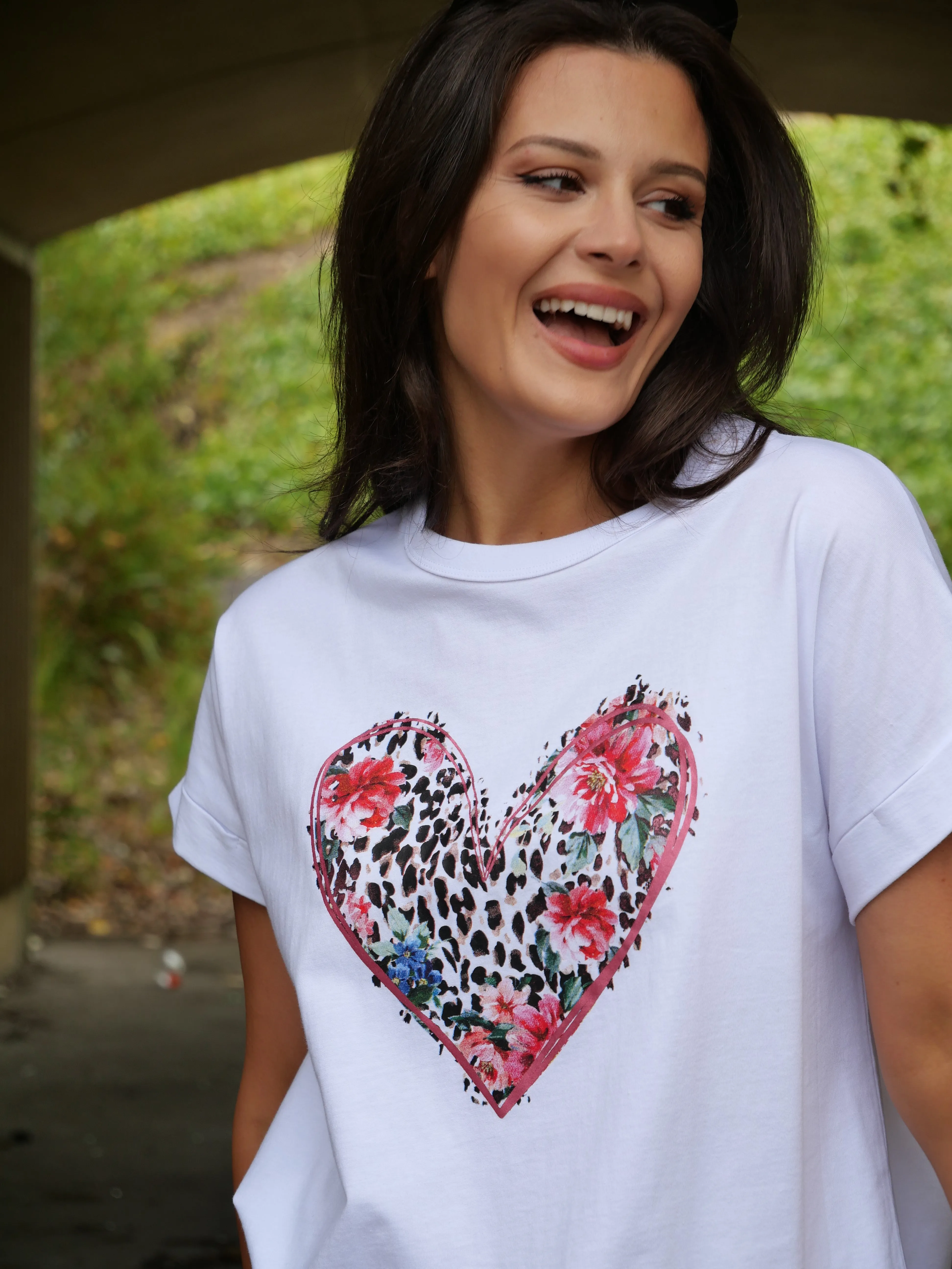 Rebel Club Leopard Dreams Heart Capsleeve Tee White