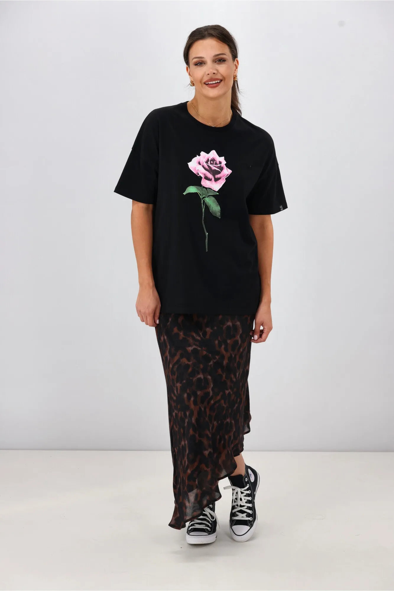 Rebel Club Romance Rose Boyfriend Tee Black