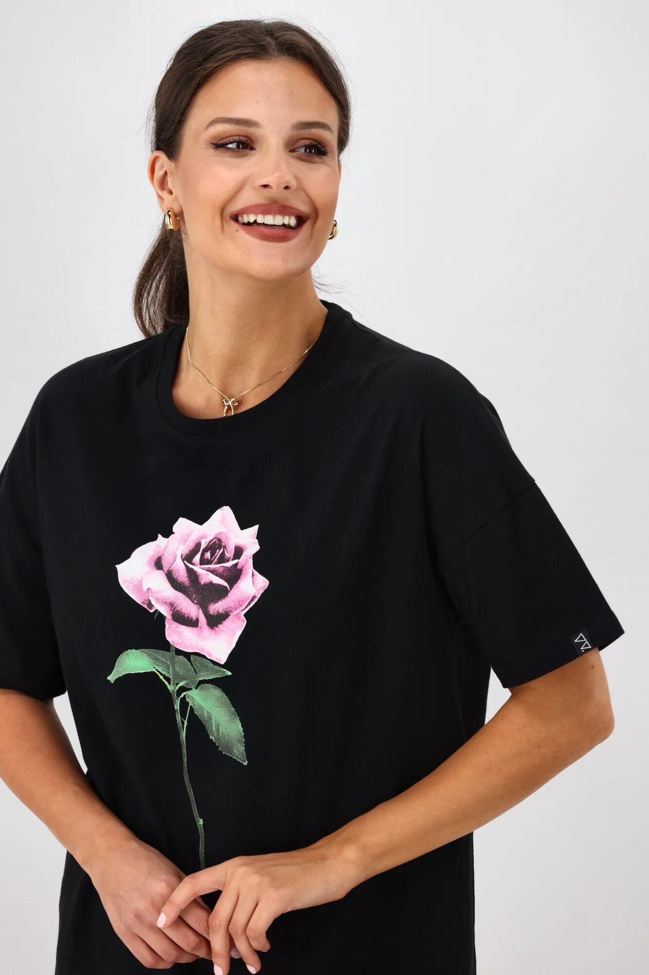 Rebel Club Romance Rose Boyfriend Tee Black