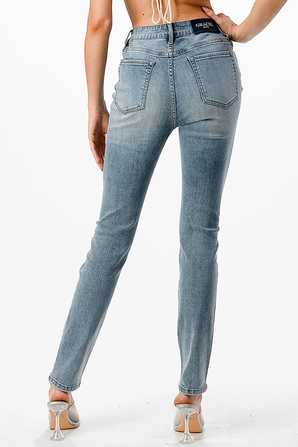 Ripped Basic Light Wash Mid Rise Skinny Jeans