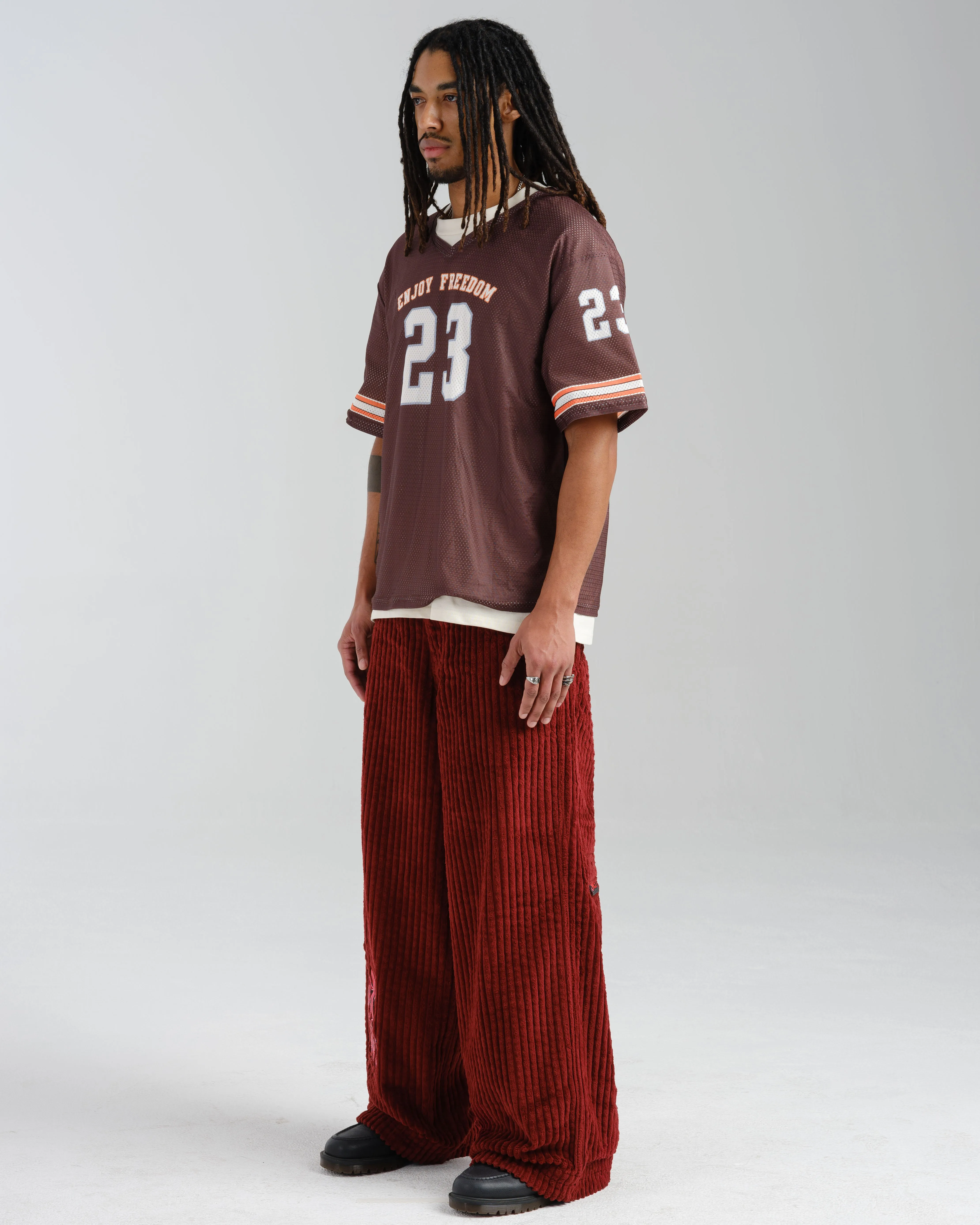 Rollin. 26. 2 Wale Corduroy. Burgundy.