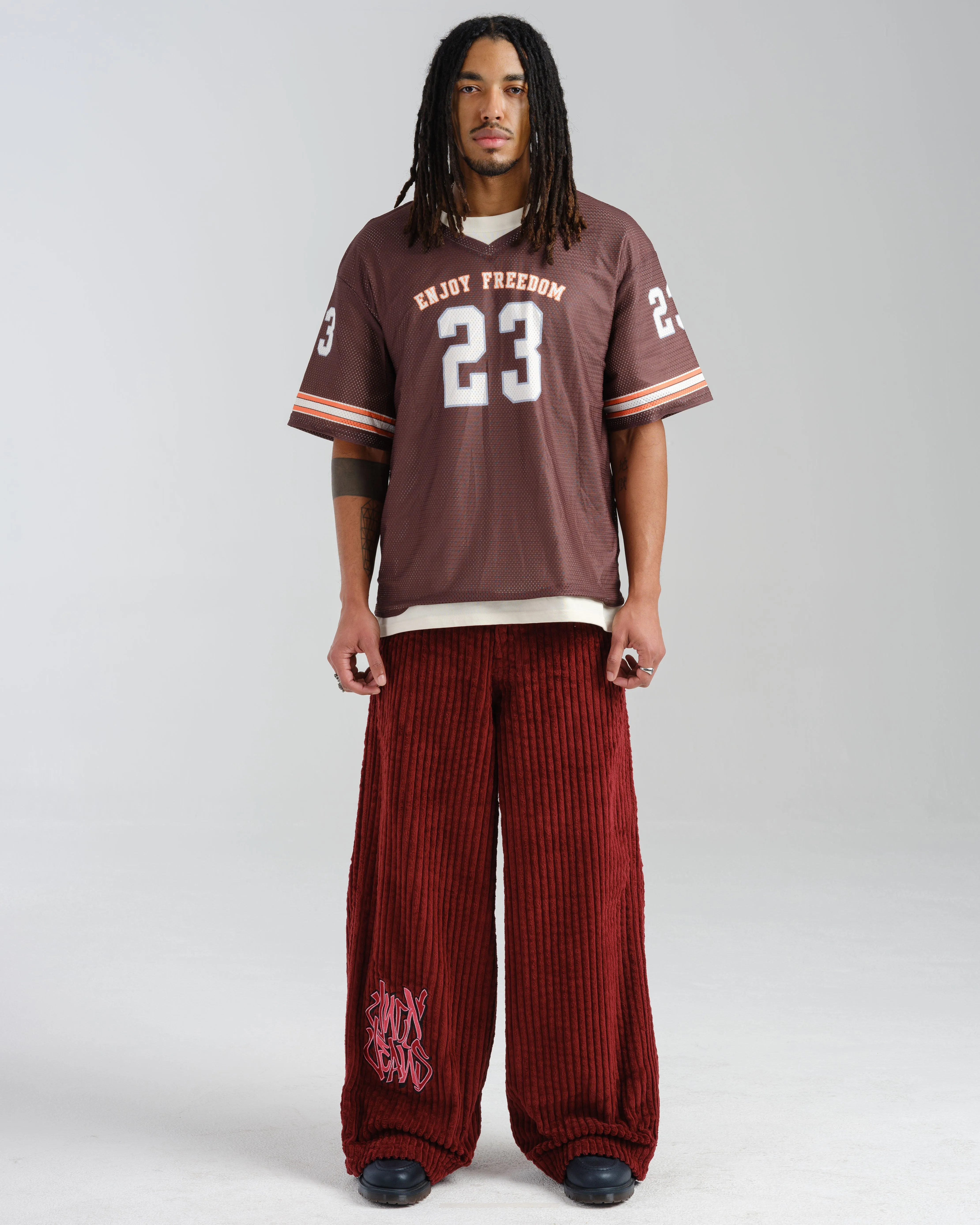 Rollin. 26. 2 Wale Corduroy. Burgundy.