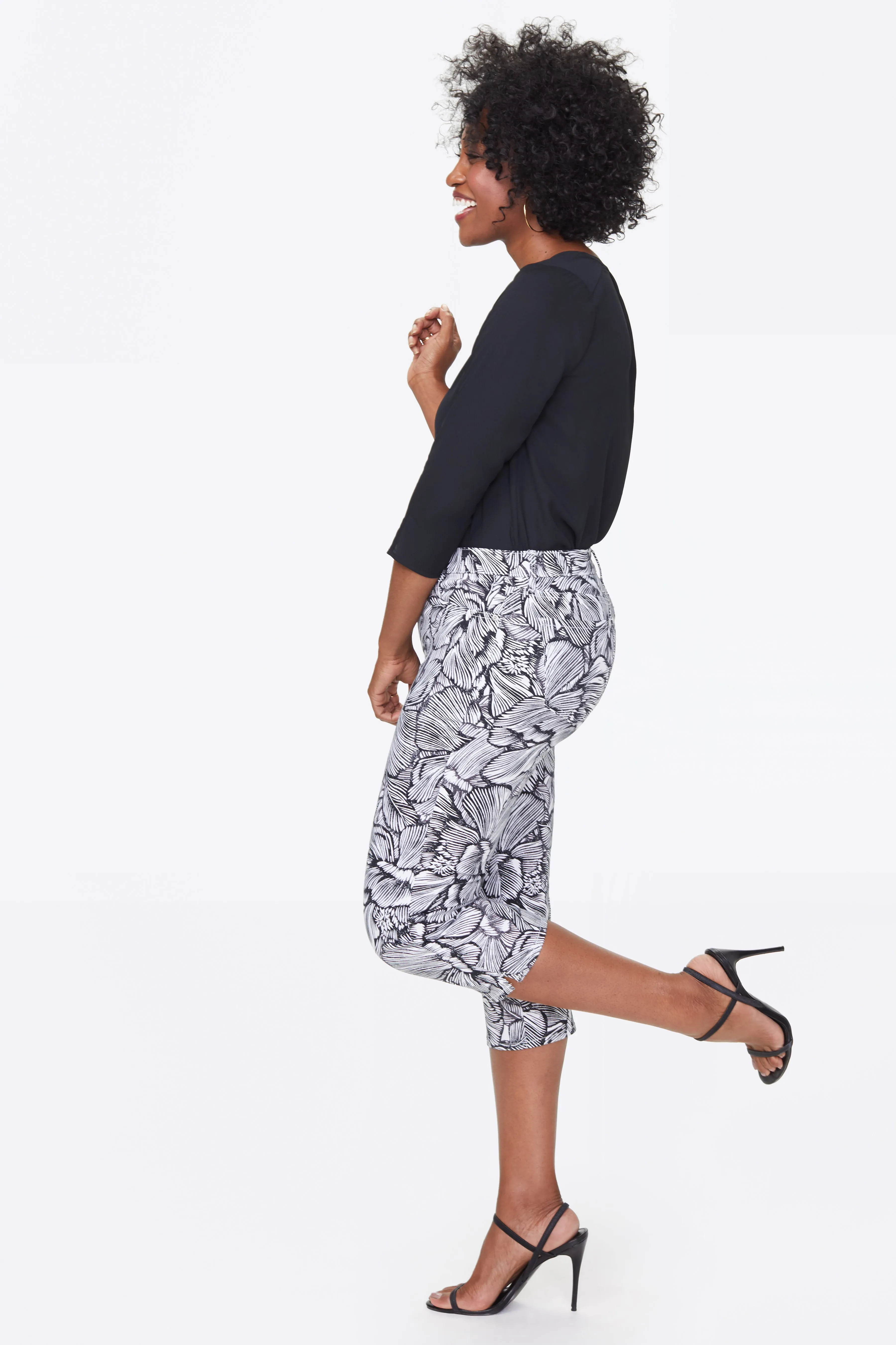 Slim Straight Crop Jeans - Floral Cosmos Black