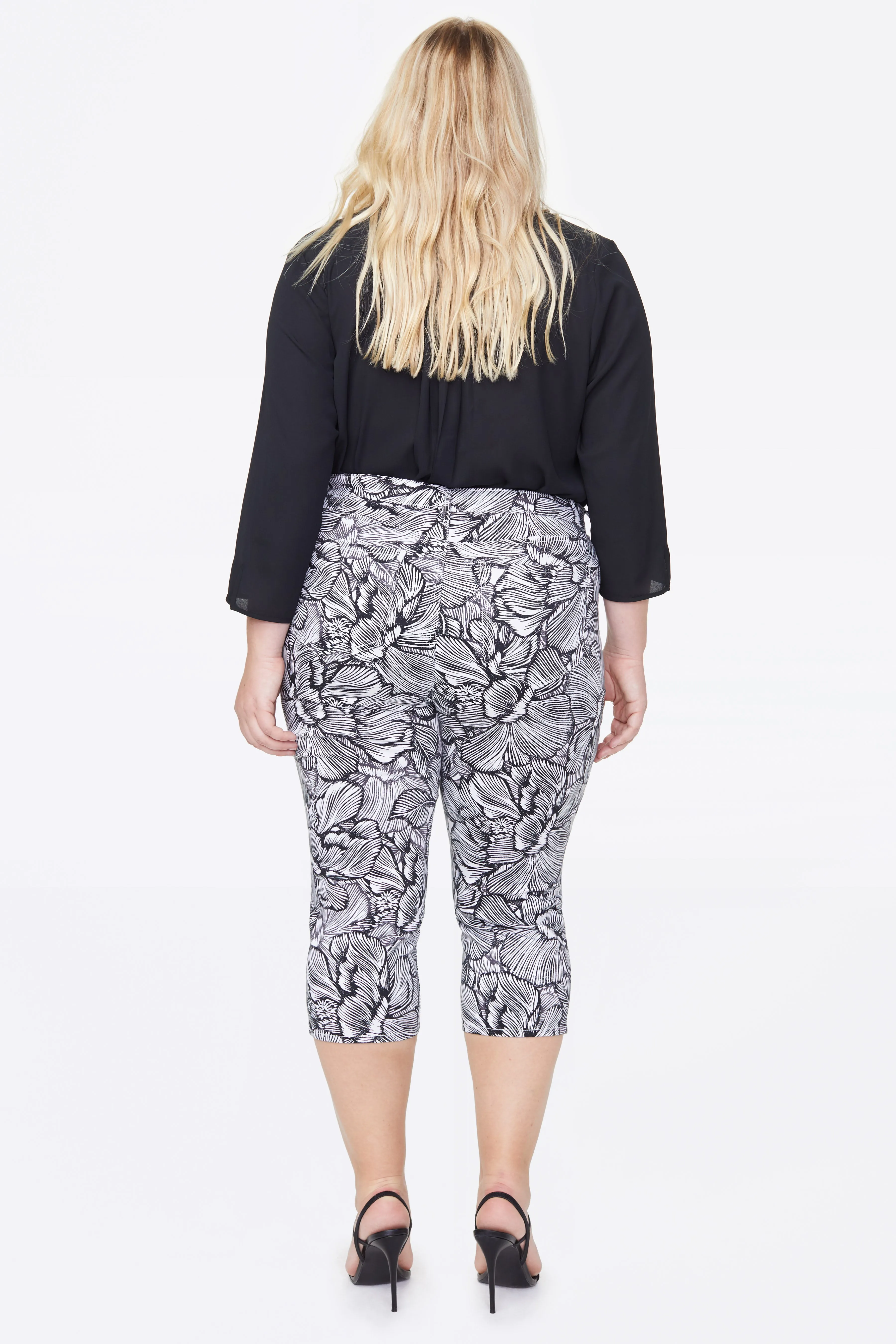 Slim Straight Crop Jeans - Floral Cosmos Black