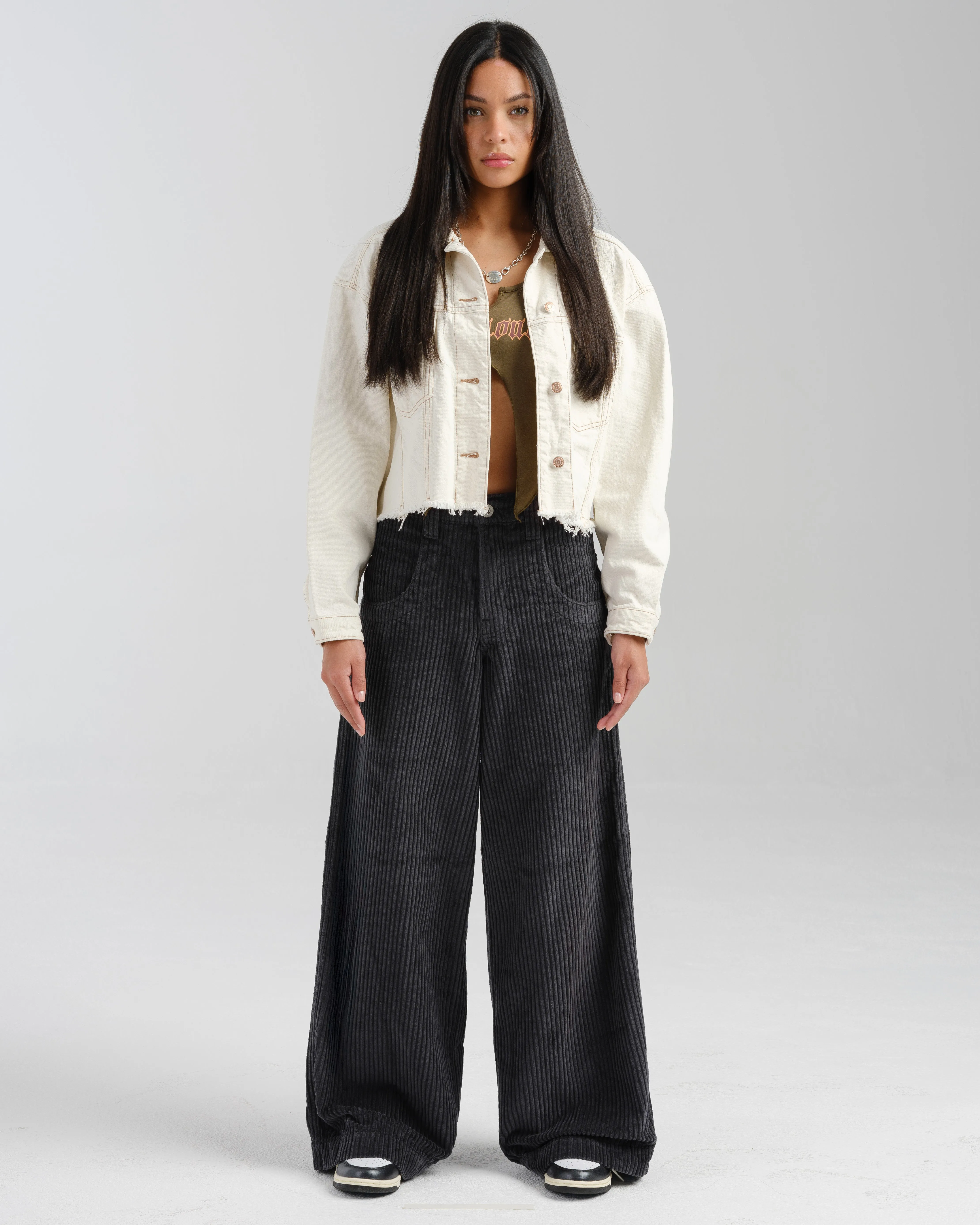 W101 Twin Cannon. 26. 4 Wale Corduroy. Magnet.