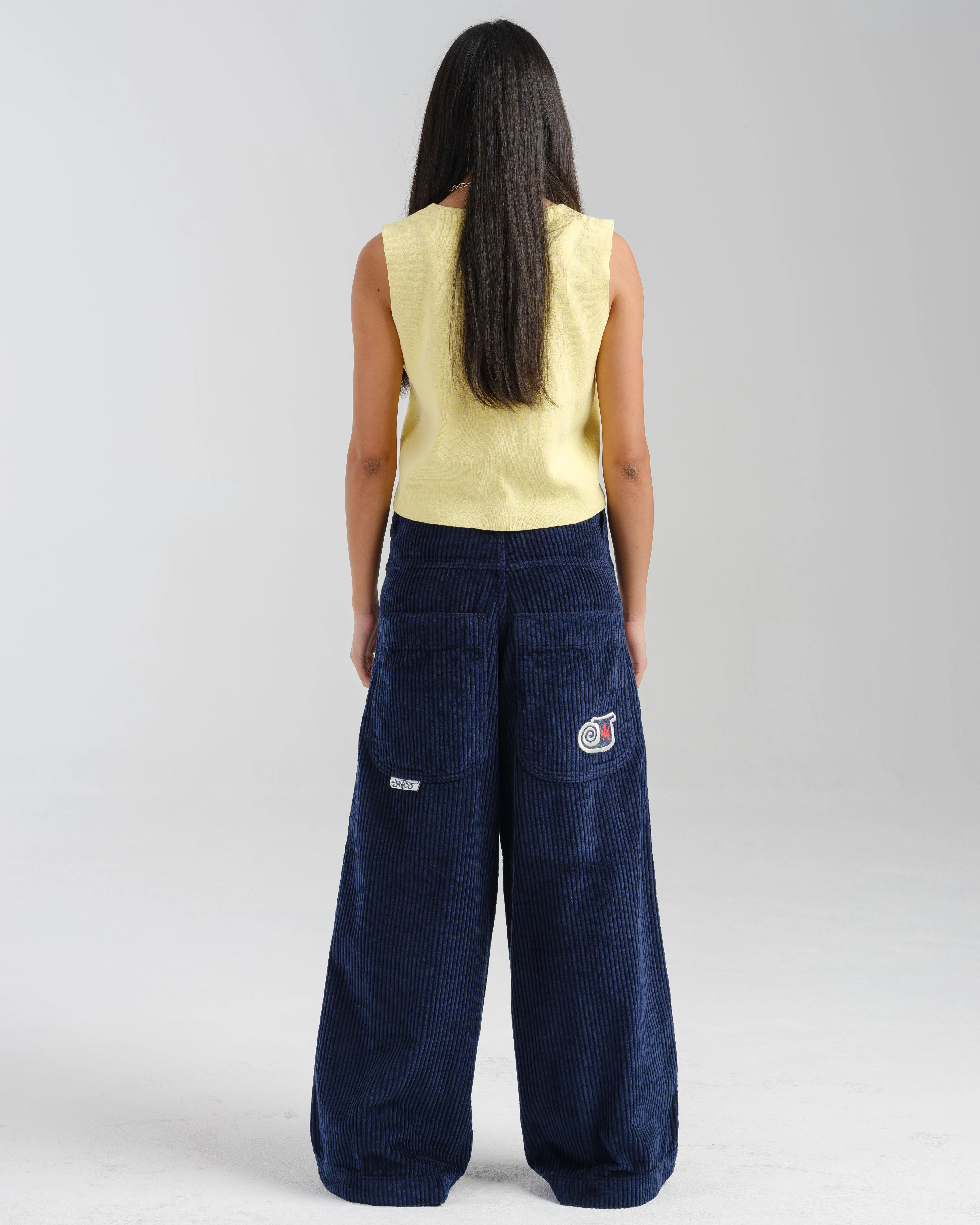 W101 Twin Cannon. 26. 4 Wale Corduroy. Navy.