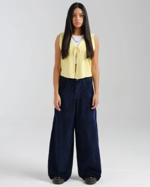 W101 Twin Cannon. 26. 4 Wale Corduroy. Navy.