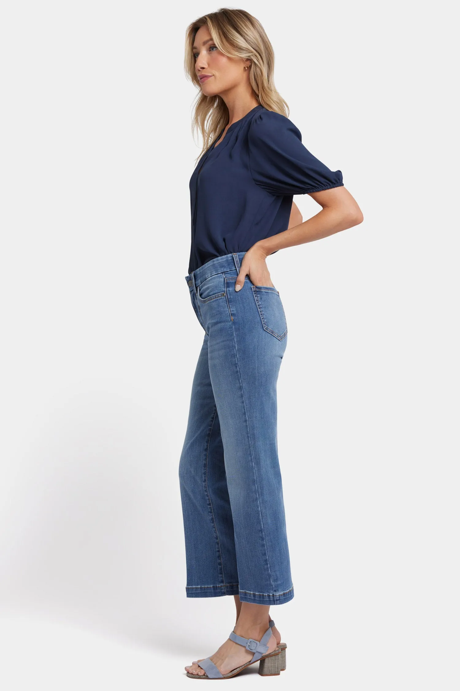 Waist-Match™ Teresa Wide Leg Ankle Jeans - Barcelona Breeze