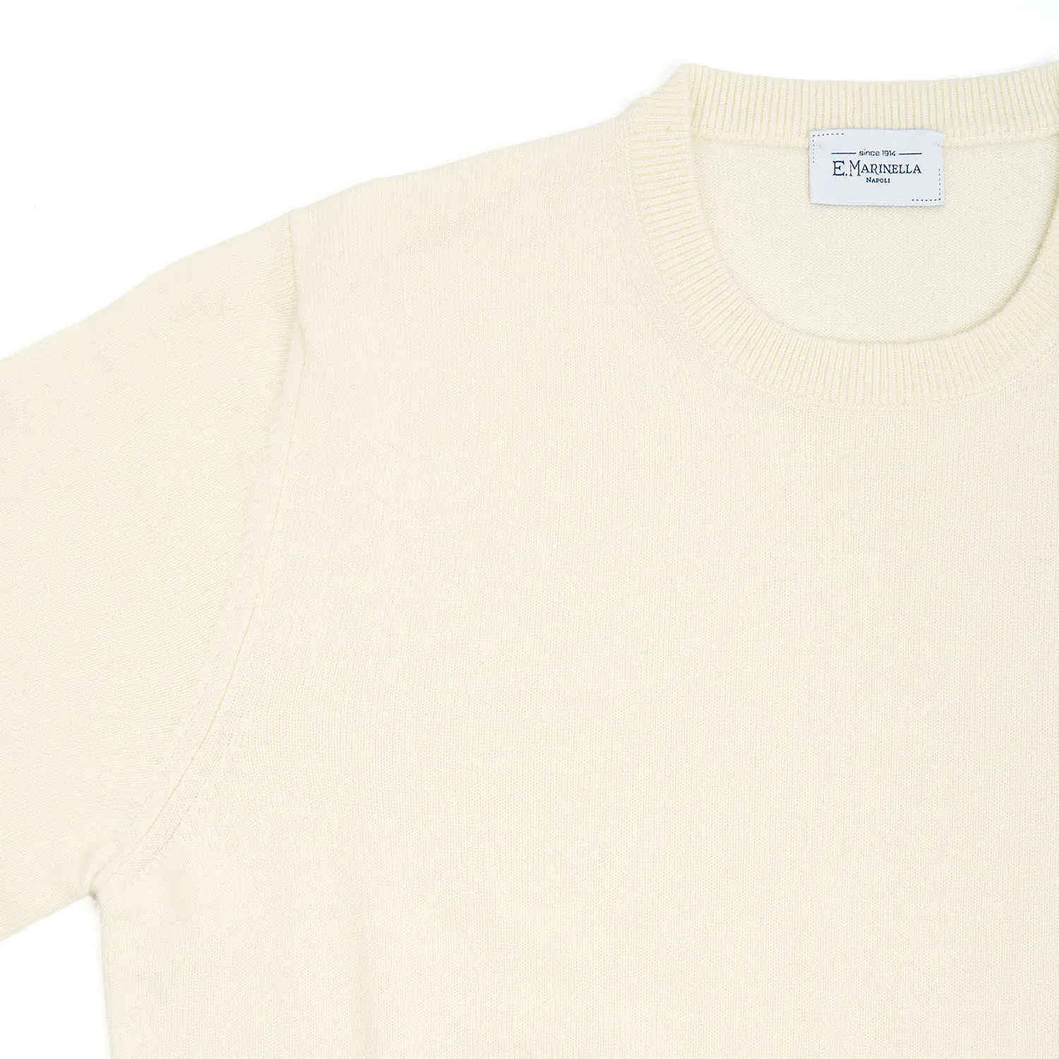 WHITE CREWNECK SWEATER